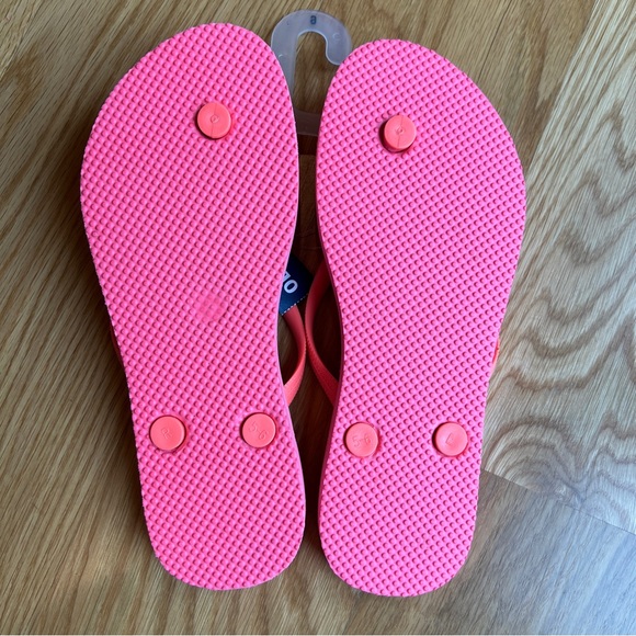 Old Navy Neon Coral Flip Flops - Picture 2 of 2